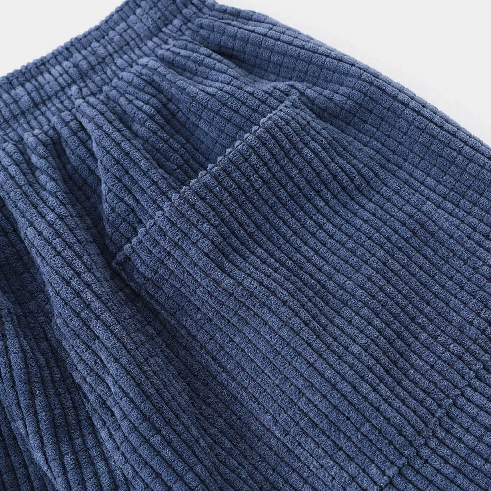 Castell | Pantalón Moderno de Terciopelo